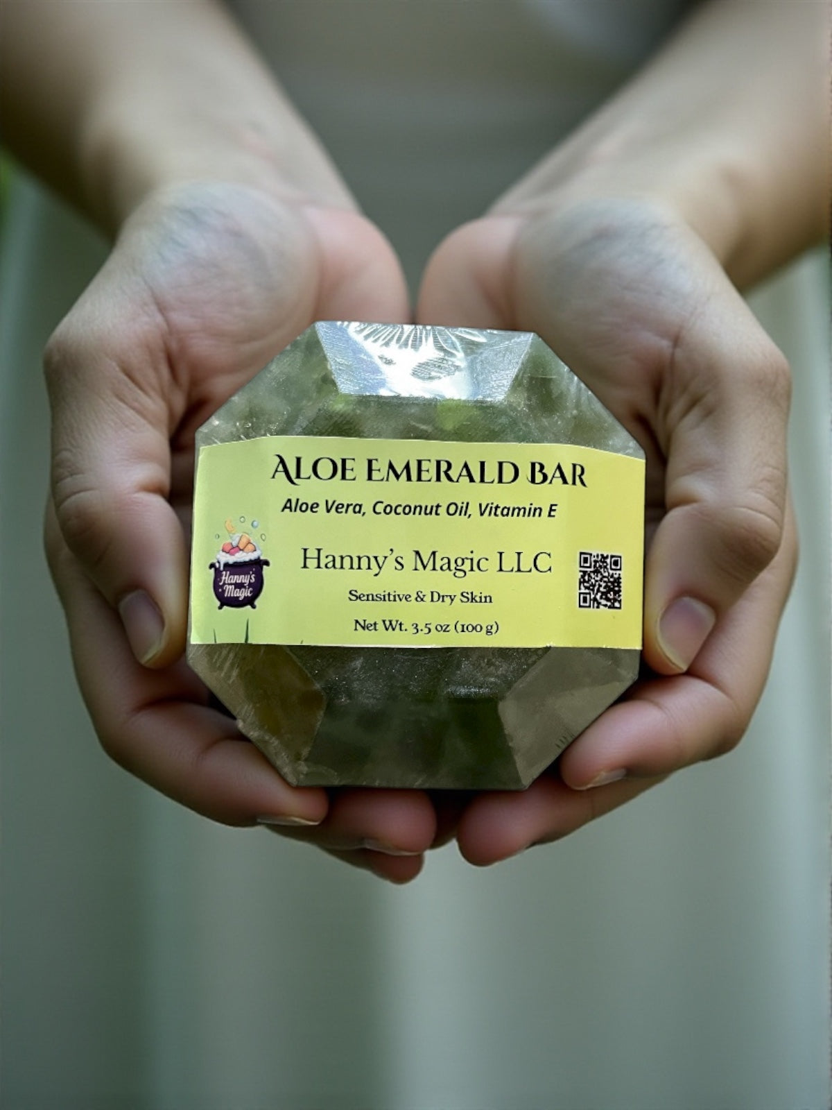 Aloe Vera Soap | Hydrating Handmade Bar, Sensitive Skin
