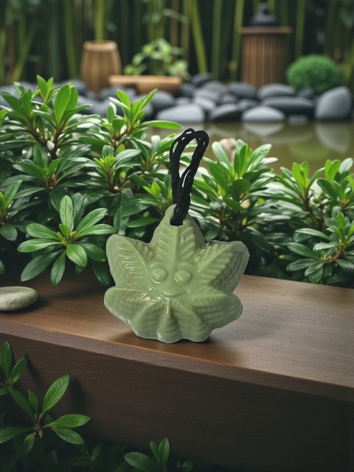 Handmade Green Leaf Soap | Neem & Aloe, Citrus Exfoliating Soap